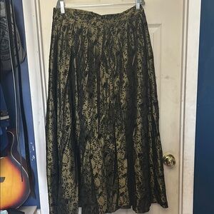 Green Pleated Maxi Skirt for Cocktail Events